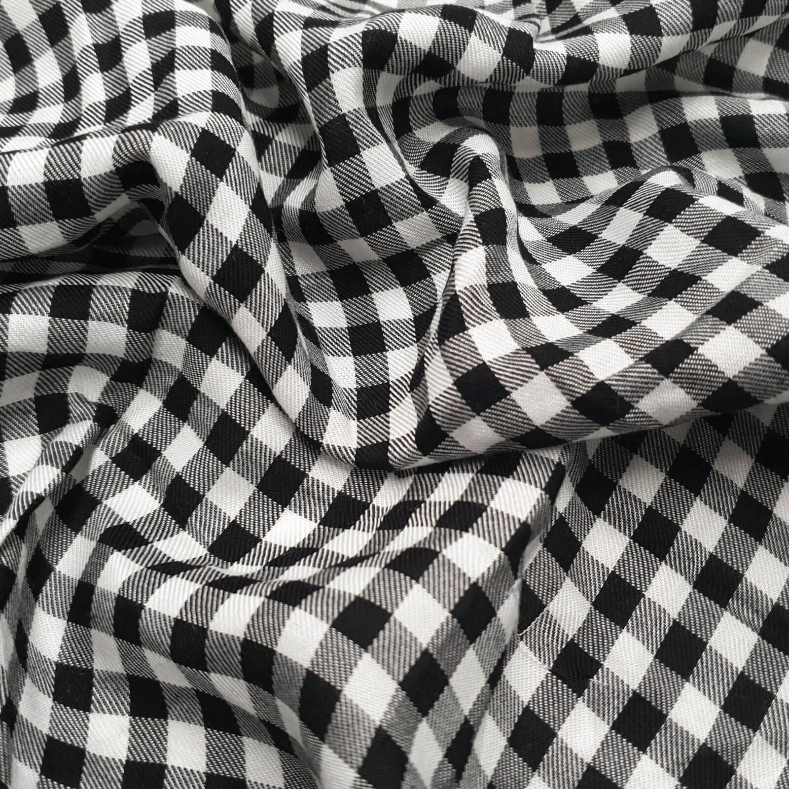 Valdi - Tecido colorido axadrezado Oeko-Tex® - preto e branco